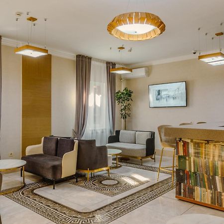 Infinity Plaza Hotel Atyraū Zewnętrze zdjęcie